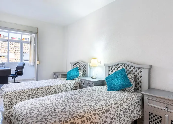 Maritimo - First Line *